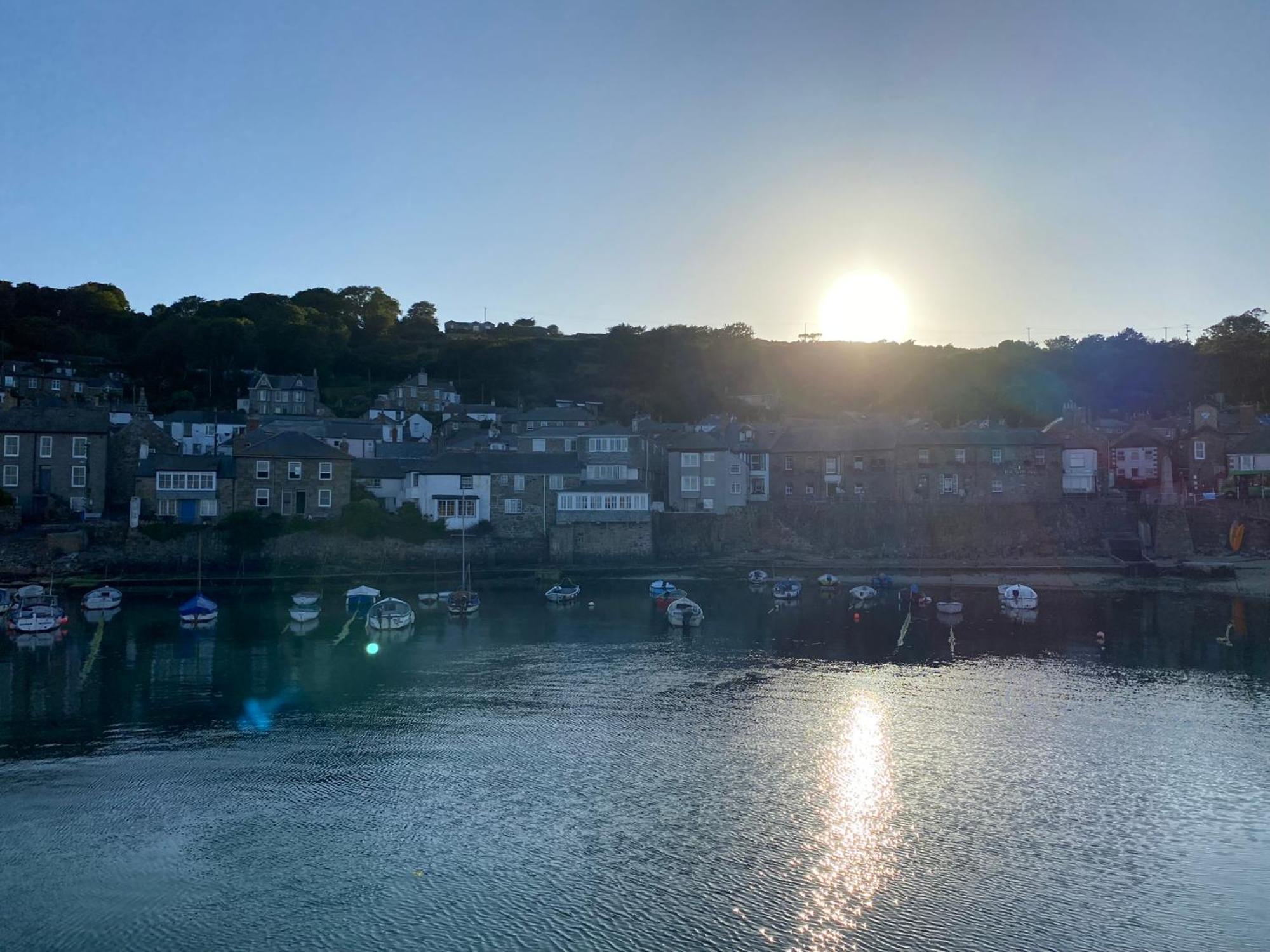 The Old Gallery - Charming Coastal Escape For Two Mousehole Extérieur photo